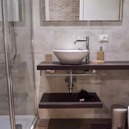 Maglo Station Bed and Breakfast Μπολόνια