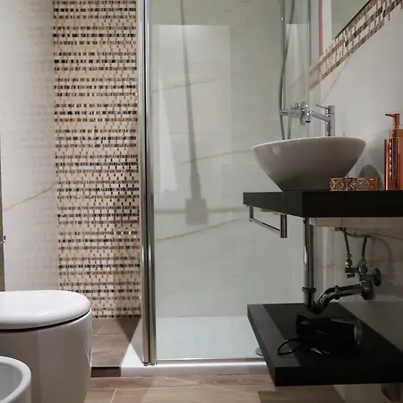 Maglo Station לינה וארוחת בוקר בולוניה