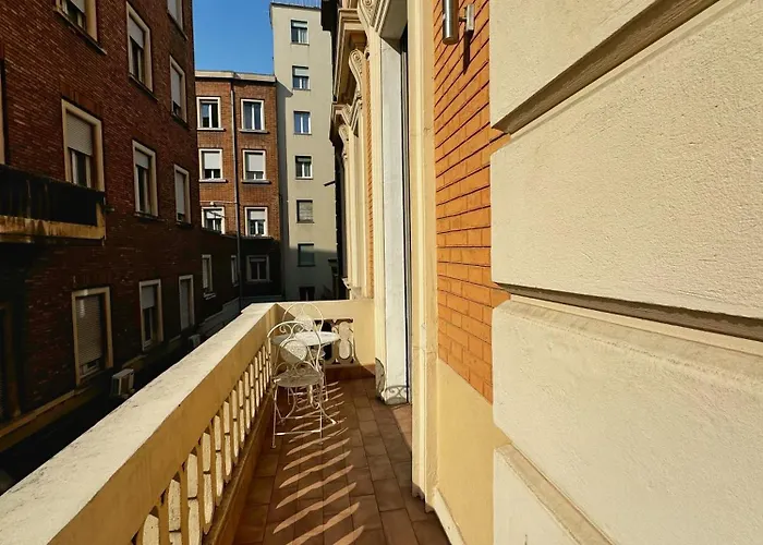 Maglo Station Alojamento de Acomodação e Pequeno-almoço Bolonha