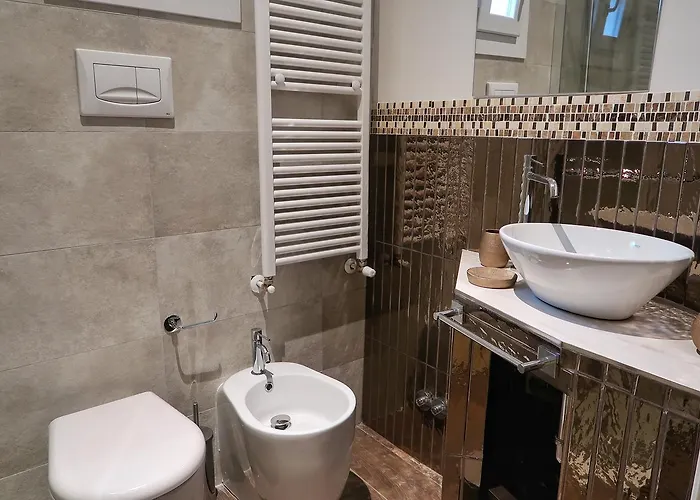 Frühstückspension Maglo Station Bologna